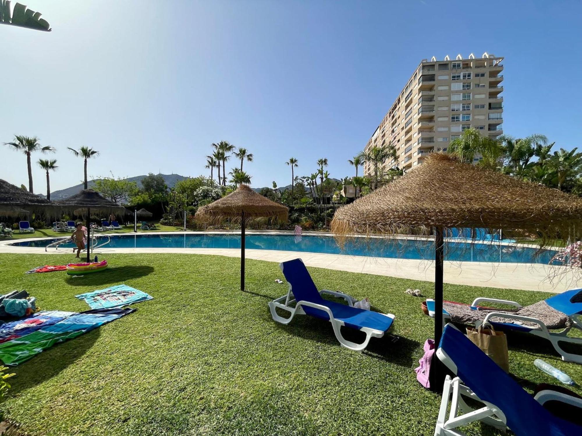 El Coloso De Steram Flats Benalmádena Exteriör bild